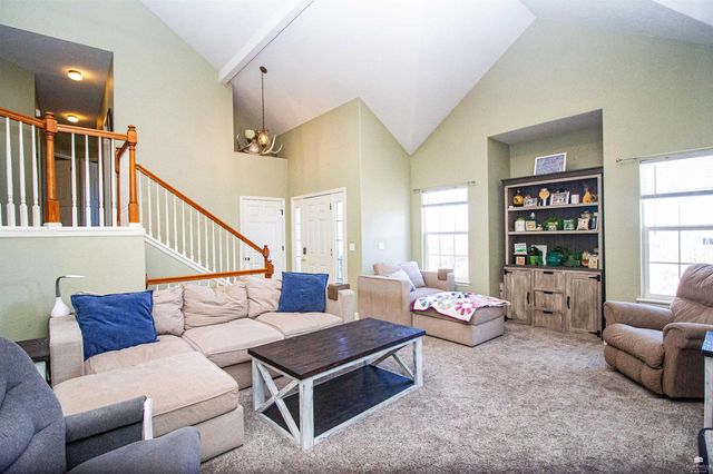 1332 Spring Hill Dr., Junction City, KS 66441