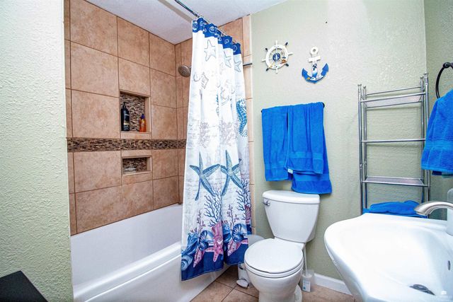 1332 Spring Hill Dr., Junction City, KS 66441