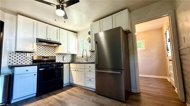4933 Carnation AVE, Virginia Beach, VA 23462
