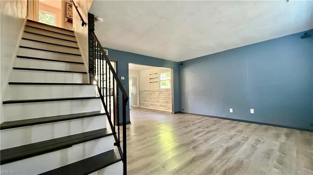 4933 Carnation AVE, Virginia Beach, VA 23462