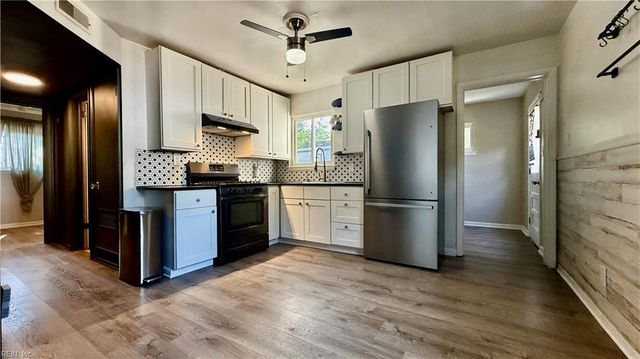 4933 Carnation AVE, Virginia Beach, VA 23462