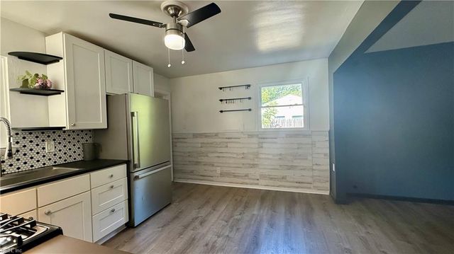 4933 Carnation AVE, Virginia Beach, VA 23462