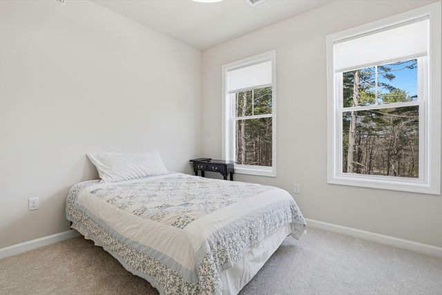 4 Winslow Lane 410, Grafton, MA 01536