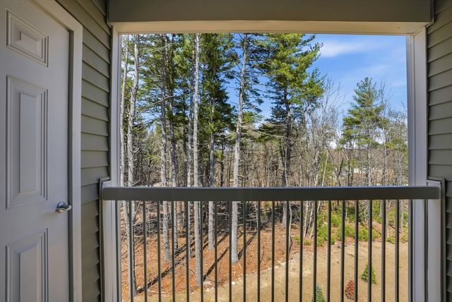 4 Winslow Lane 410, Grafton, MA 01536