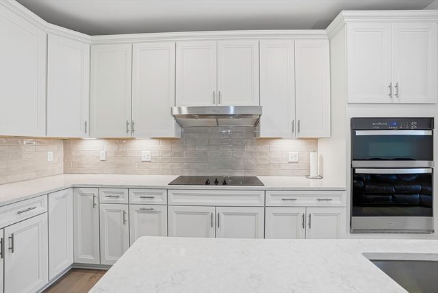 4 Winslow Lane 410, Grafton, MA 01536