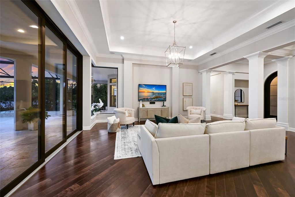 Image 15 of property listing at 8411 BROADSTONE COURT, Bradenton, FL 34202