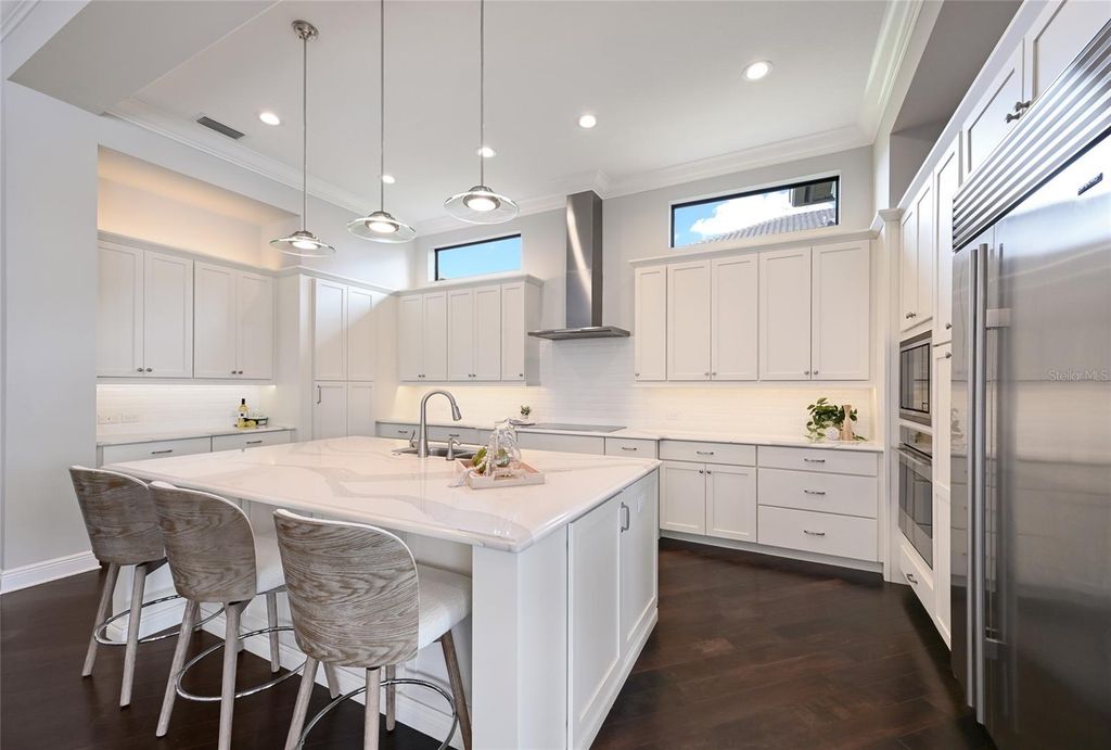 Image 25 of property listing at 8411 BROADSTONE COURT, Bradenton, FL 34202