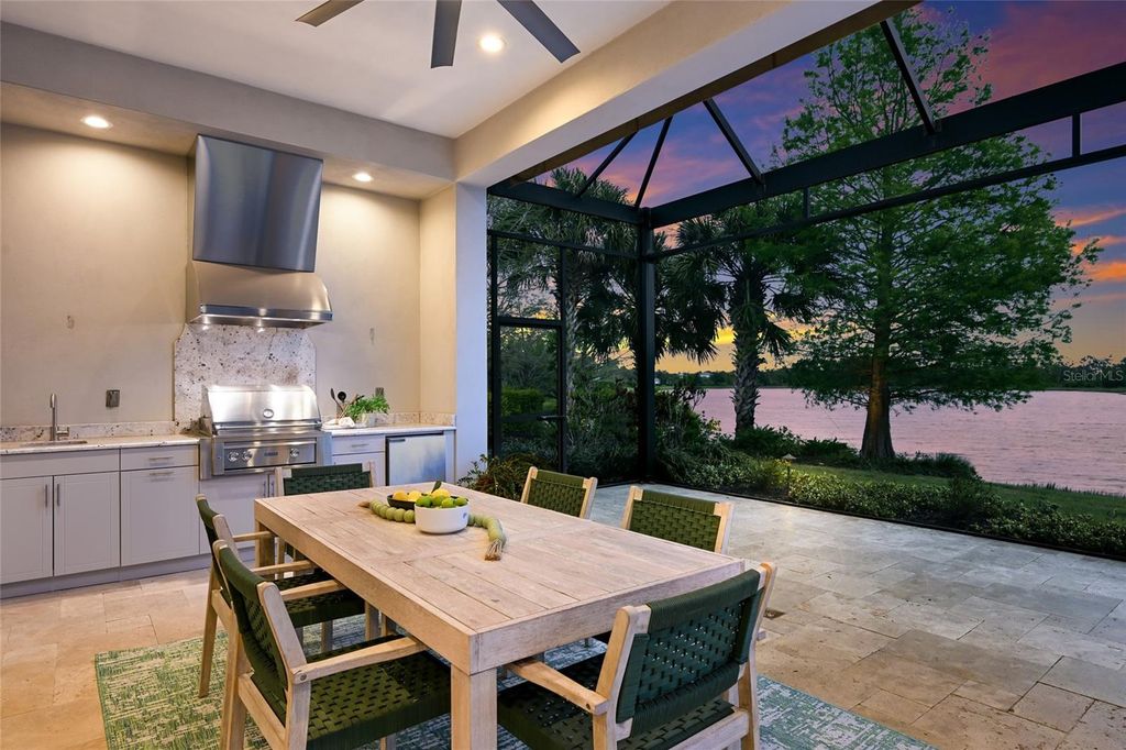 Image 61 of property listing at 8411 BROADSTONE COURT, Bradenton, FL 34202