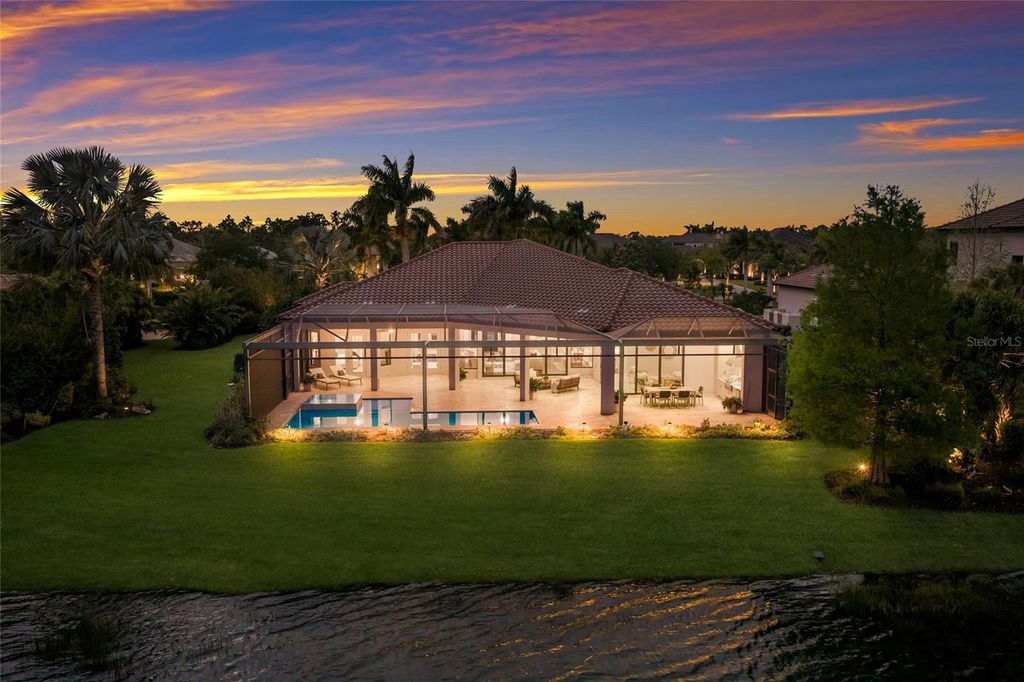 Image 68 of property listing at 8411 BROADSTONE COURT, Bradenton, FL 34202