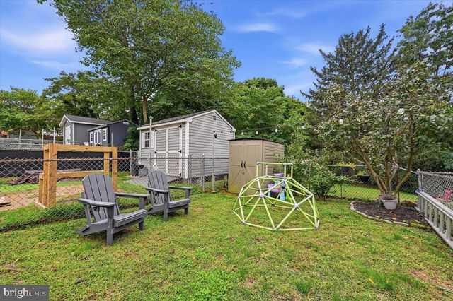 5338 BRITTANY DR, Clifton Heights, PA 19018