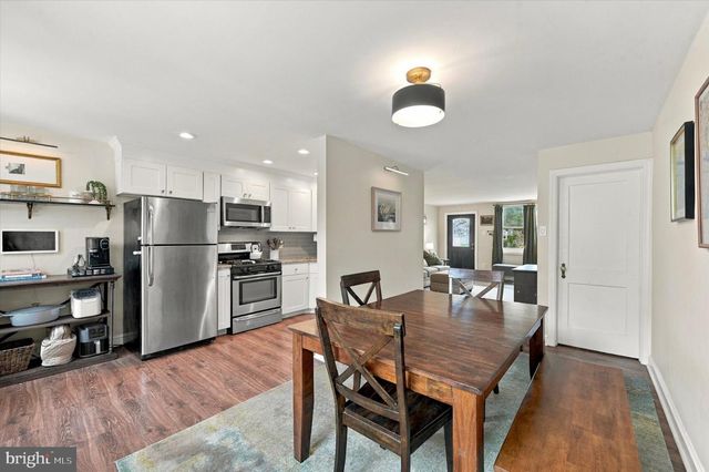 5338 BRITTANY DR, Clifton Heights, PA 19018