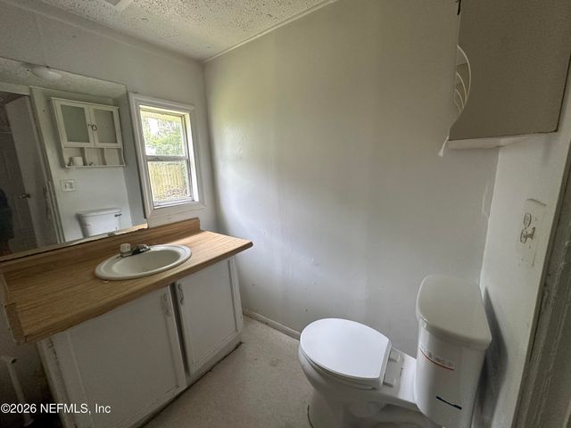 8710 COCOA Avenue, Jacksonville, FL 32211