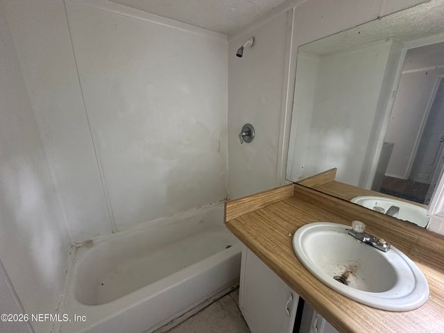 8710 COCOA Avenue, Jacksonville, FL 32211