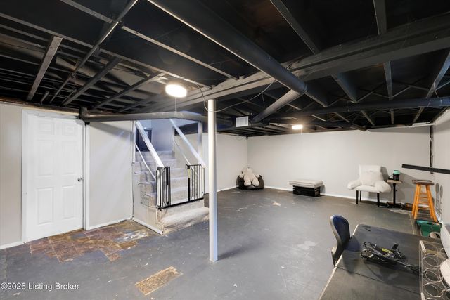 2808 Rosalee Ave, Louisville, KY 40220