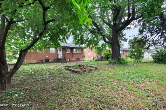 2808 Rosalee Ave, Louisville, KY 40220