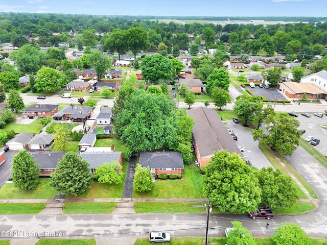 2808 Rosalee Ave, Louisville, KY 40220