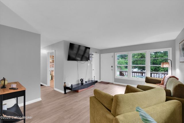 2808 Rosalee Ave, Louisville, KY 40220