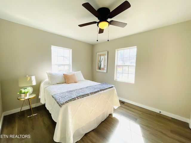 3745 Catalpa Ave, Knoxville, TN 37914