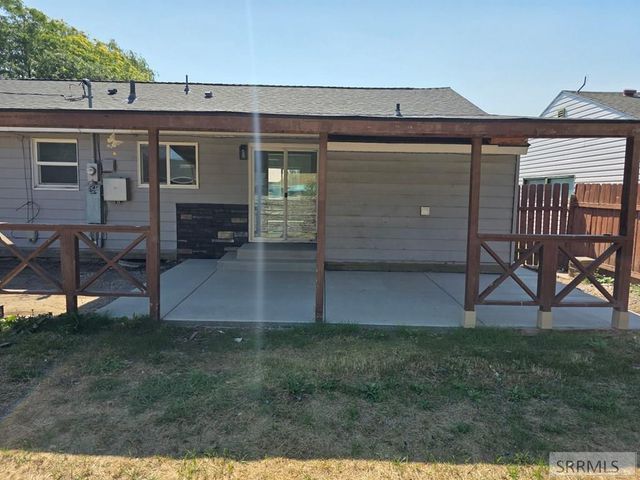 241 E Shelley Street, Idaho Falls, ID 83402