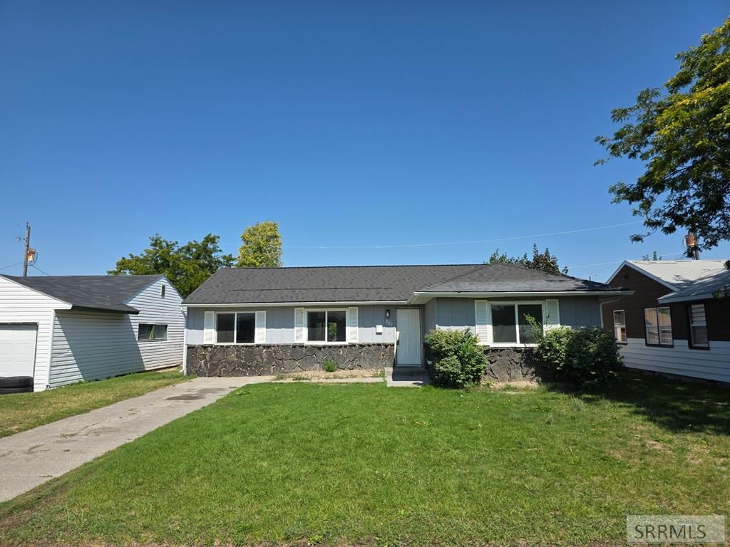 241 E Shelley Street, Idaho Falls, ID 83402
