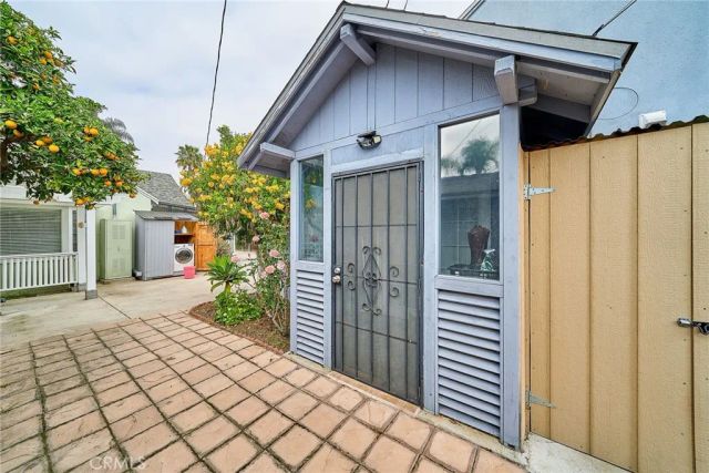 1128 S Citrus Avenue, Los Angeles, CA 90019