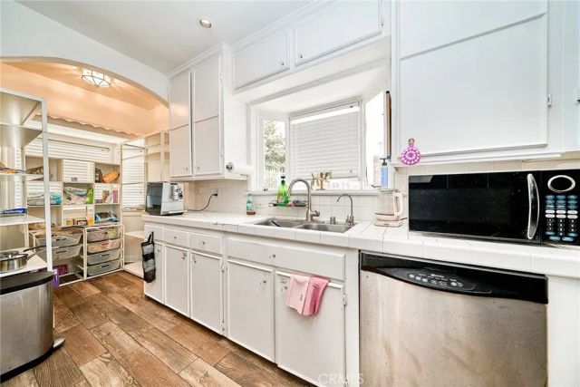 1128 S Citrus Avenue, Los Angeles, CA 90019