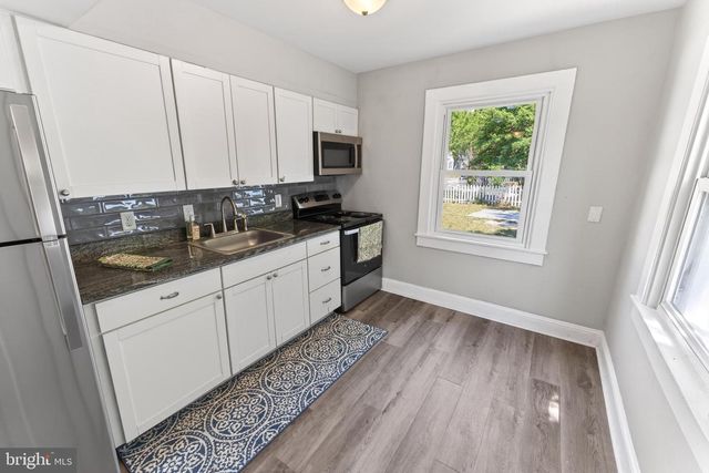 201 CARROLLTON AVE, Salisbury, MD 21804