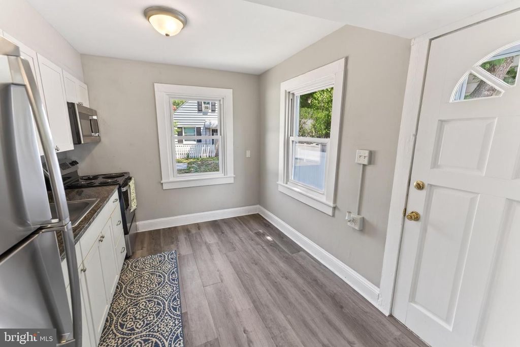 Image 10 of property listing at 201 CARROLLTON AVE, Salisbury, MD 21804