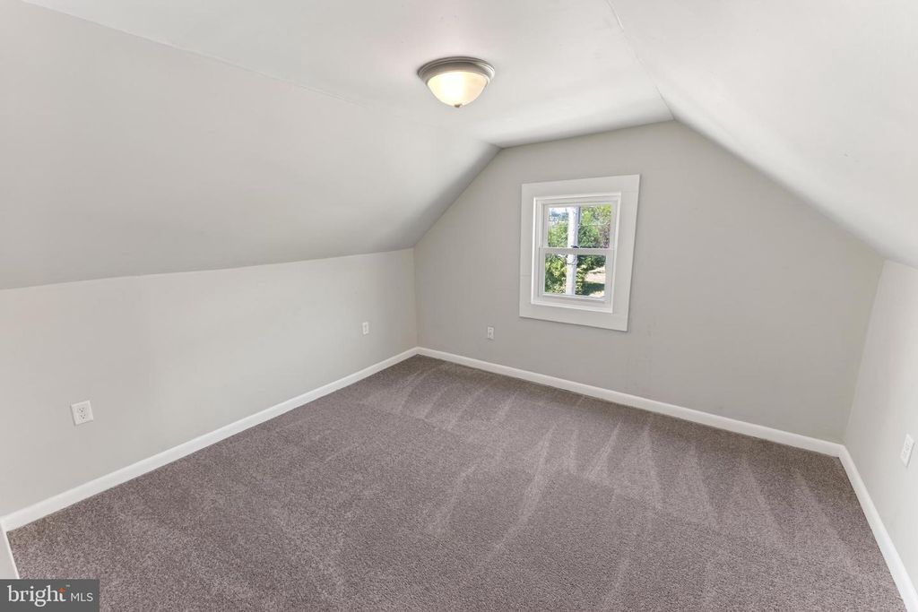 Image 24 of property listing at 201 CARROLLTON AVE, Salisbury, MD 21804
