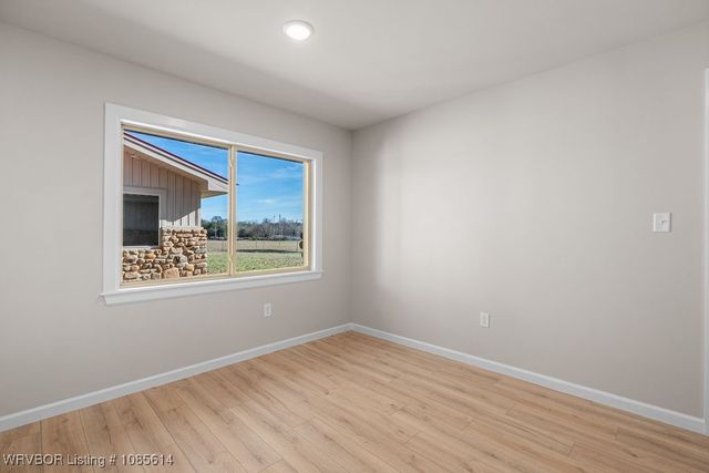 5453 E State Highway 10, Booneville, AR 72927