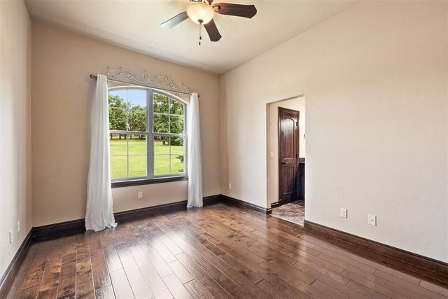 4160 Newburg Drive, Choctaw, OK 73020