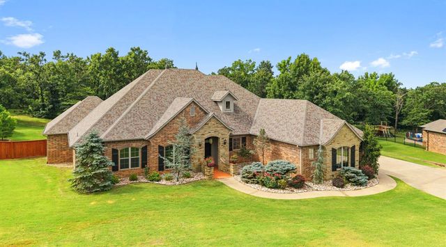 4160 Newburg Drive, Choctaw, OK 73020