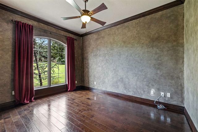 4160 Newburg Drive, Choctaw, OK 73020