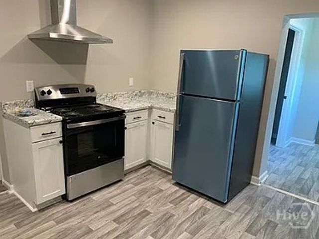 1015 Bowden Street, Savannah, GA 31415