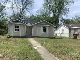 1015 Bowden Street, Savannah, GA 31415