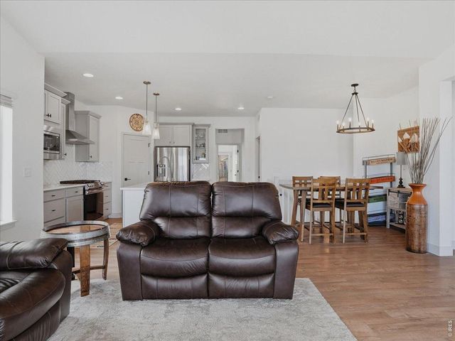 651 Hillspire Dr, Windsor, CO 80550