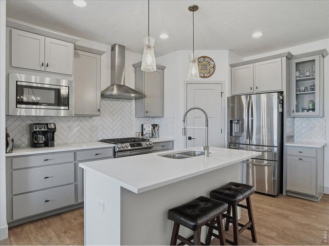 651 Hillspire Dr, Windsor, CO 80550