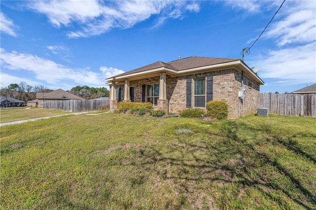 13638 James Copeland Drive, Mobile, AL 36695