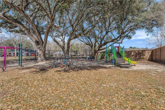 13638 James Copeland Drive, Mobile, AL 36695