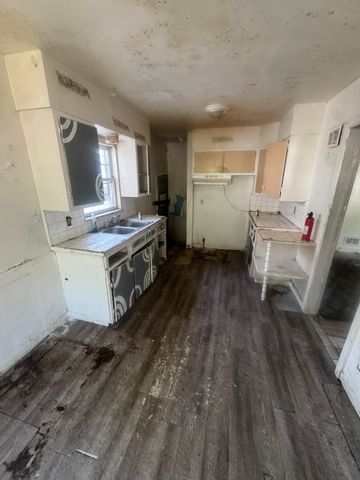 4476 Madison Street, Gary, IN 46408