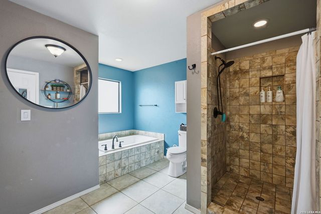 202 BRYAN DR, Jourdanton, TX 78026