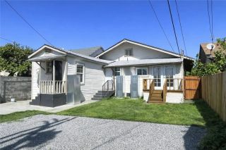 1346 E 43rd Pl, Los Angeles, CA 90011