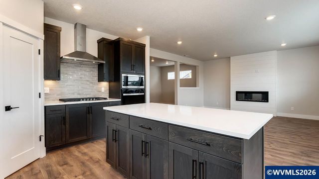 2188 Veneta Av S, Salem, OR 97306