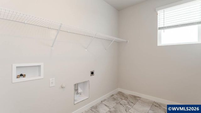 2188 Veneta Av S, Salem, OR 97306