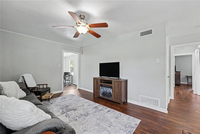 4346 Amherst Dr, Corpus Christi, TX 78412