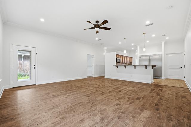 63 2nd Avenue, Shalimar, FL 32579