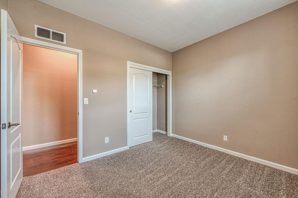 Image 17 of property listing at 3748 Salem Lane, Clovis, CA 93619