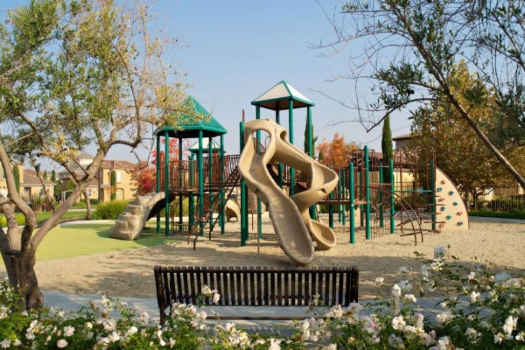 Image 33 of property listing at 3748 Salem Lane, Clovis, CA 93619