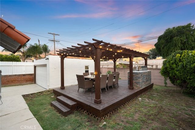 3626 W 62nd Street, Los Angeles, CA 90043