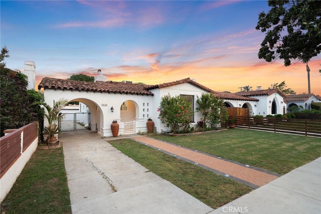3626 W 62nd Street, Los Angeles, CA 90043